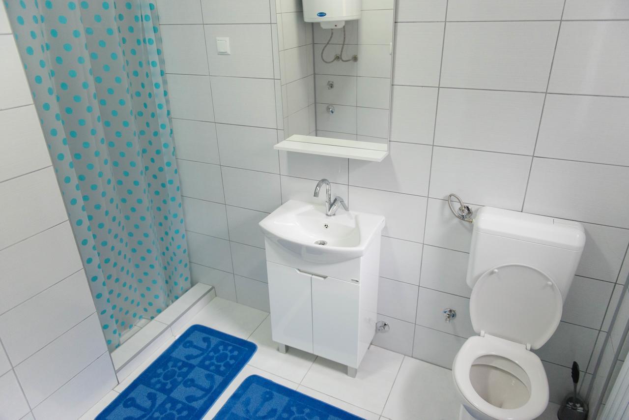Apartmani Elegance Тузла Экстерьер фото